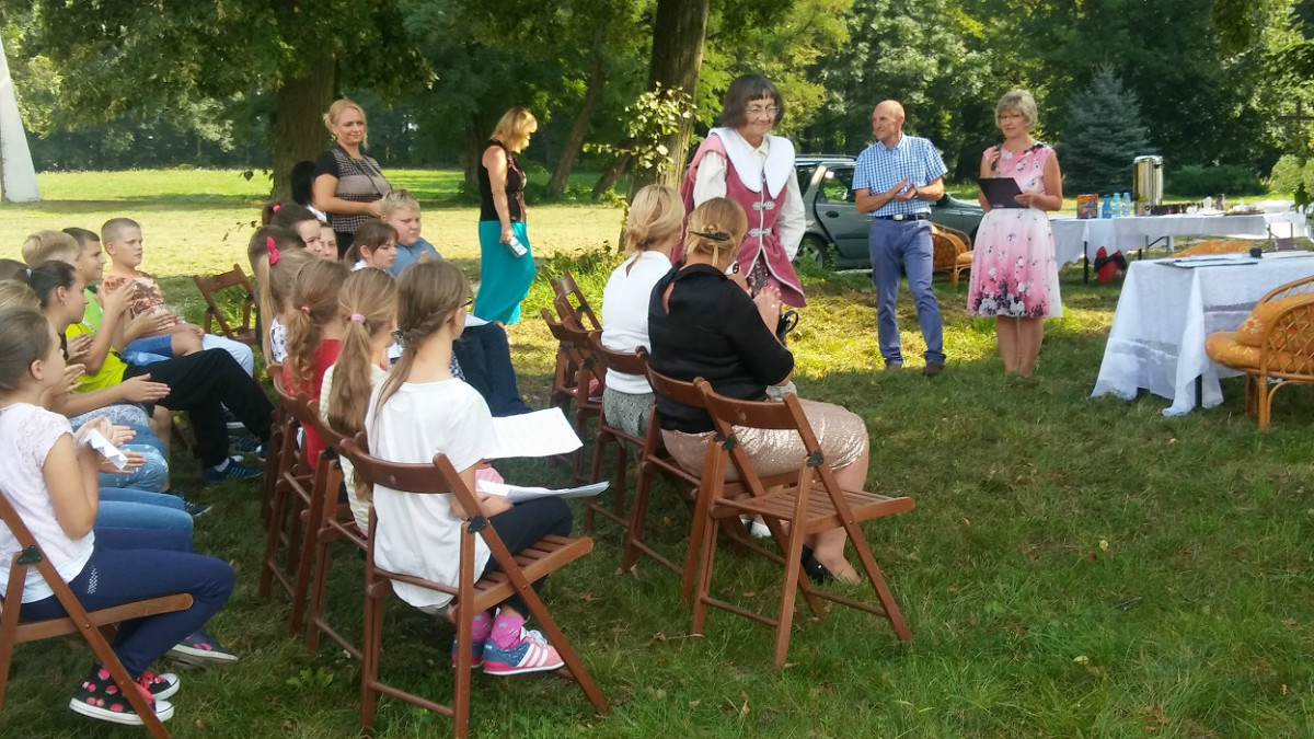 NARODOWE CZYTANIE ( Zdjęcia ) — zdjęcie 8